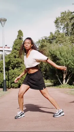 Dancing man/woman