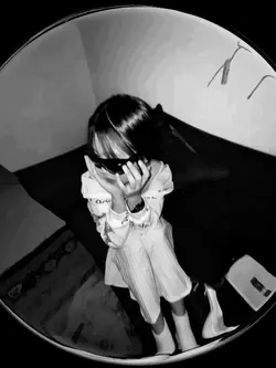 BW FISH EYE