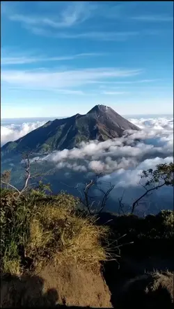 Di atas Awan