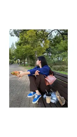 18 photos
