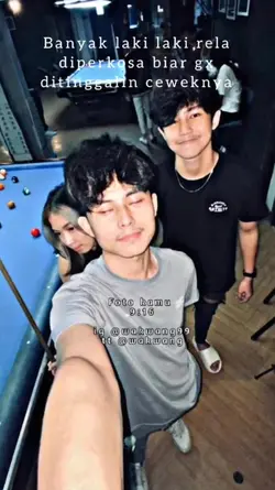 laki laki itu dijaga