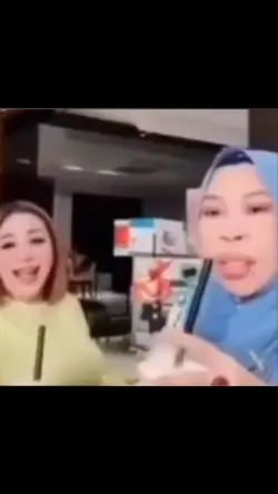 Mentahan ibu2 ketawa