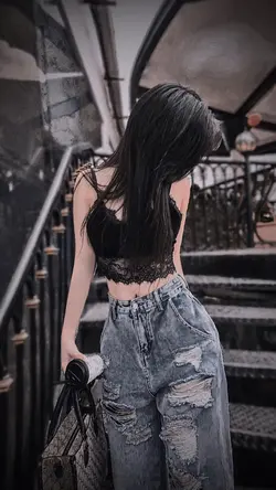 MẪU NHẠC TREND CHIẾN