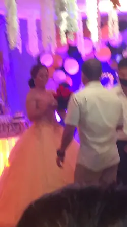 🎊
