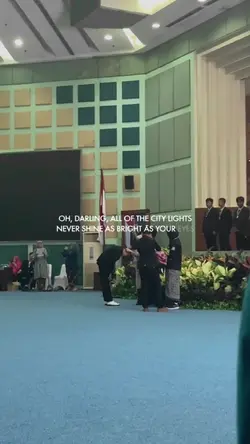trend wisuda 