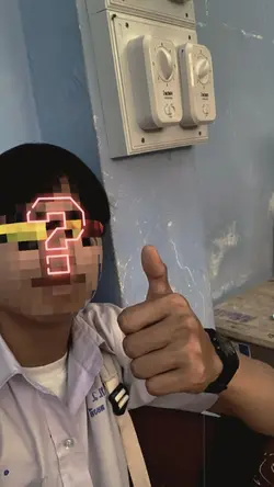 สติ๊กเกอร์.