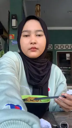 nyamnyam