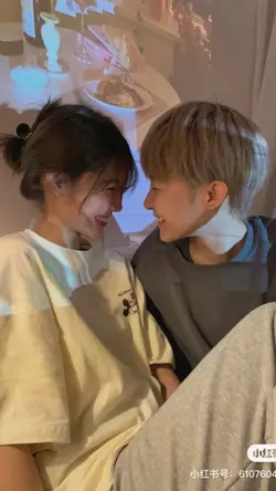 Yêu và yêu và yêu