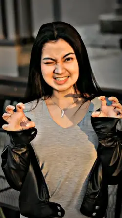 Transisi 3D Estetik