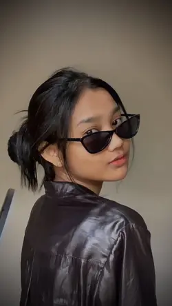 Suka bgt sm lagunyaa