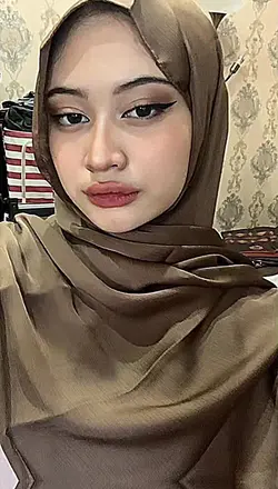 hanya kita berdua