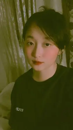 Lyric màu xinh
