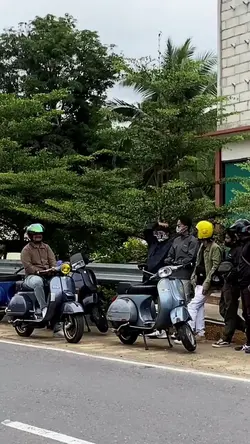 vespaan touring