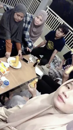 3 video bestie