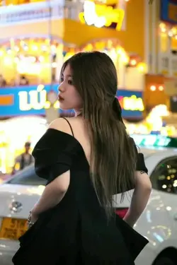 Mẫu 2 ảnh nhẹ nhàng
