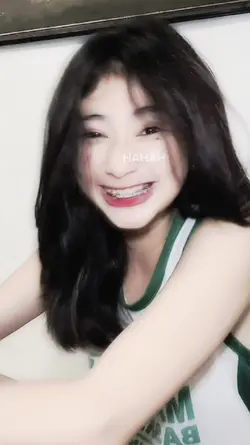 BEAUTIFUL GIRL