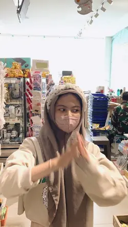 VERSI GAK GOYANG