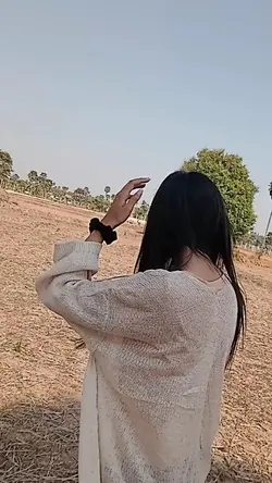 ជីវិតត្រូវដើរទៅមុខ