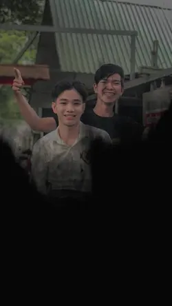 Mẫu nổ tung