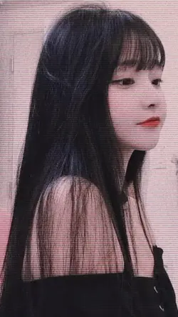 teenage Mona Lisa