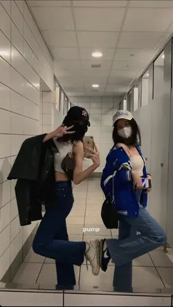 Mẫu bạn bè + màu 