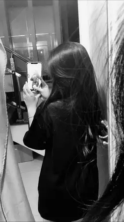 b&w