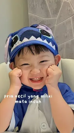 Pria kecil