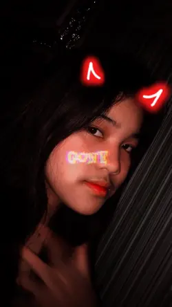 😈
