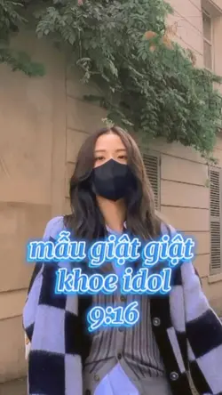 Mẫu khoe idol