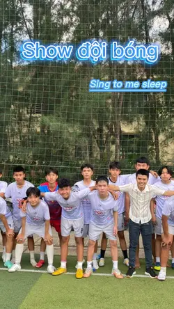 mẫu show đội