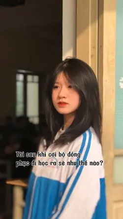 Khi Cởi Đồng Phục