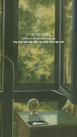 Tay Trái Chỉ Trăng