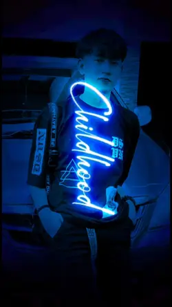 Lirik Neon Viral