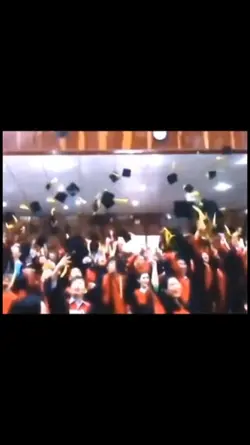 Viral lulus Sarjana 