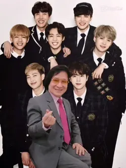 นักธุรกิจหนุ่มๆ