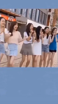 kinilig sila bigla