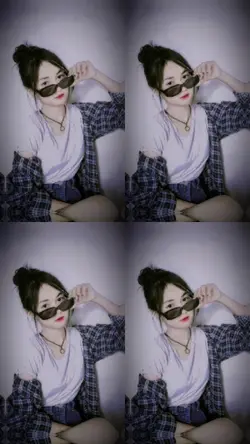 Four screen 