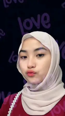 LATAR BELAKANG ESTET