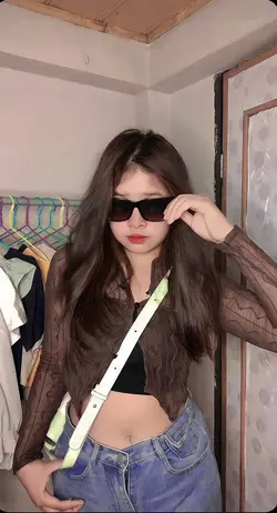 @សម្បត្តិ ប៉ូលីន