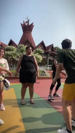 1 VIDEO + 27 FOTO