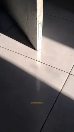 simpan di saku