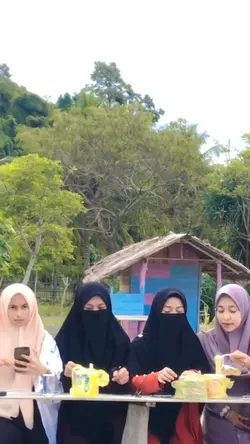 India slowmo