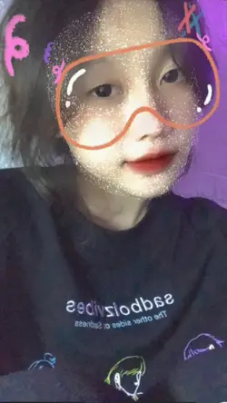 Mẫu 2 ảnh nhẹ nhàng