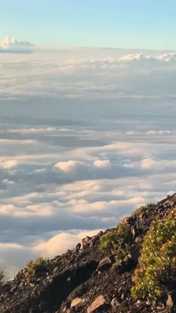 Cinematic gunung