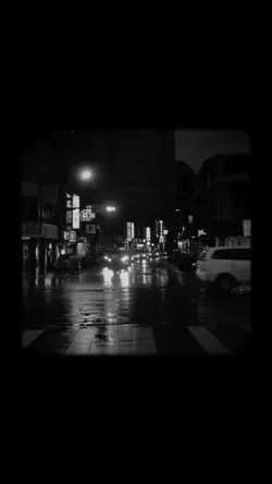Video hitam putih