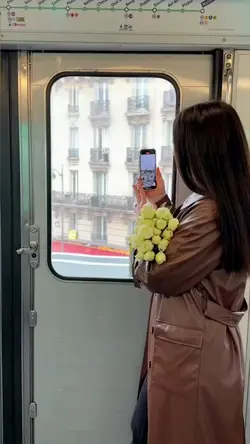 1 Video / 34 foto