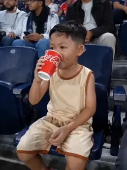 ngẫu hứng bóng đá