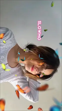 GULABI ANKHY 