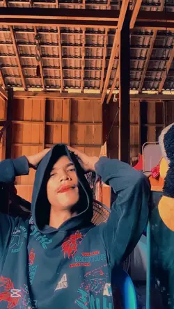 យប់ស្ងាៗ