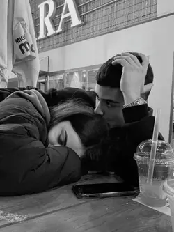 تا نگویی نمیرم ..🥺